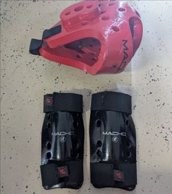 Macho shin guards and helmet set 👍🙂