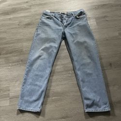 $21 Levi’s 550 relaxed fit Men’s Blue Jeans Size 34x30