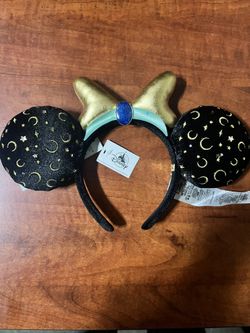 Disneyland Mickey Ears Jasmine Edition