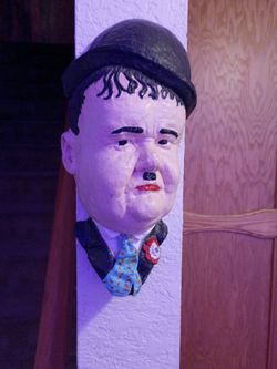 Oliver hardy bust