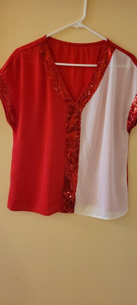 Brand new womens shirt size M