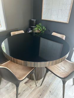 Luxury Modern 48” Dining or Gameroom or Conference Room Table & Chair Set - Hd Buttercup Zebrawood & Black Glass