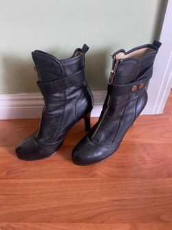 Joe Kratzman Heels