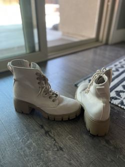 Pretty Brown Boots