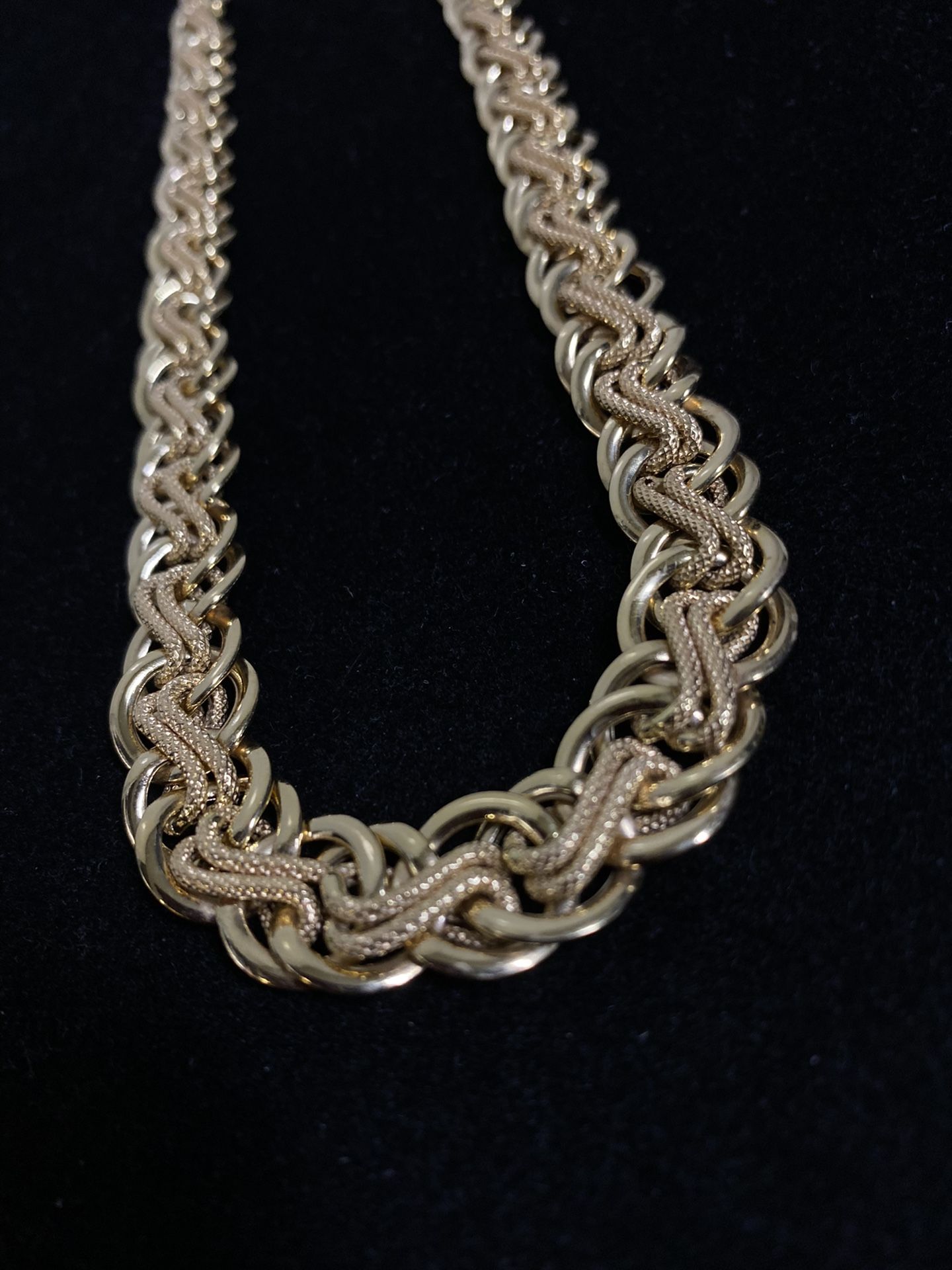 Gold Chain necklace