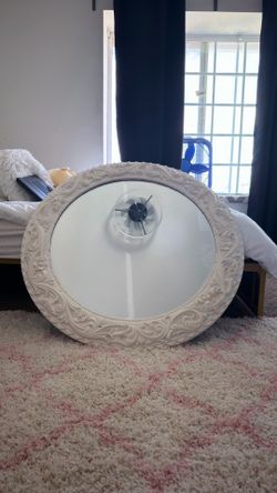 Circular mirror