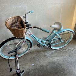 Schwinn Women’s Bike