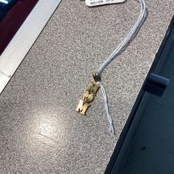10k Mom Pendant 