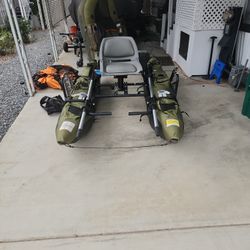  Fishing Pontoon
