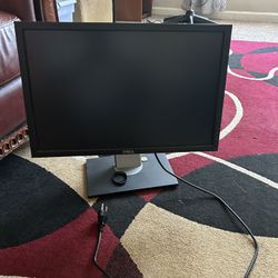 DELL™ 22-INCH WIDESCREEN FLAT PANEL MONITOR