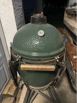 Used green egg in good condition
