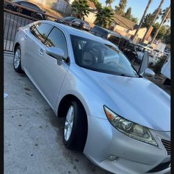 2013 Lexus ES 300h