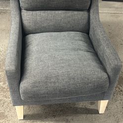 27”wx23”dx21”h The Back High Is 38” New Out Of The Box Never Used Living Room Chair