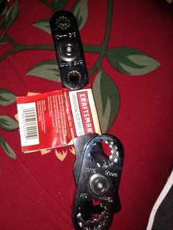 Universal flp wrench