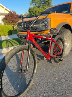 Red Coraline throne 29er