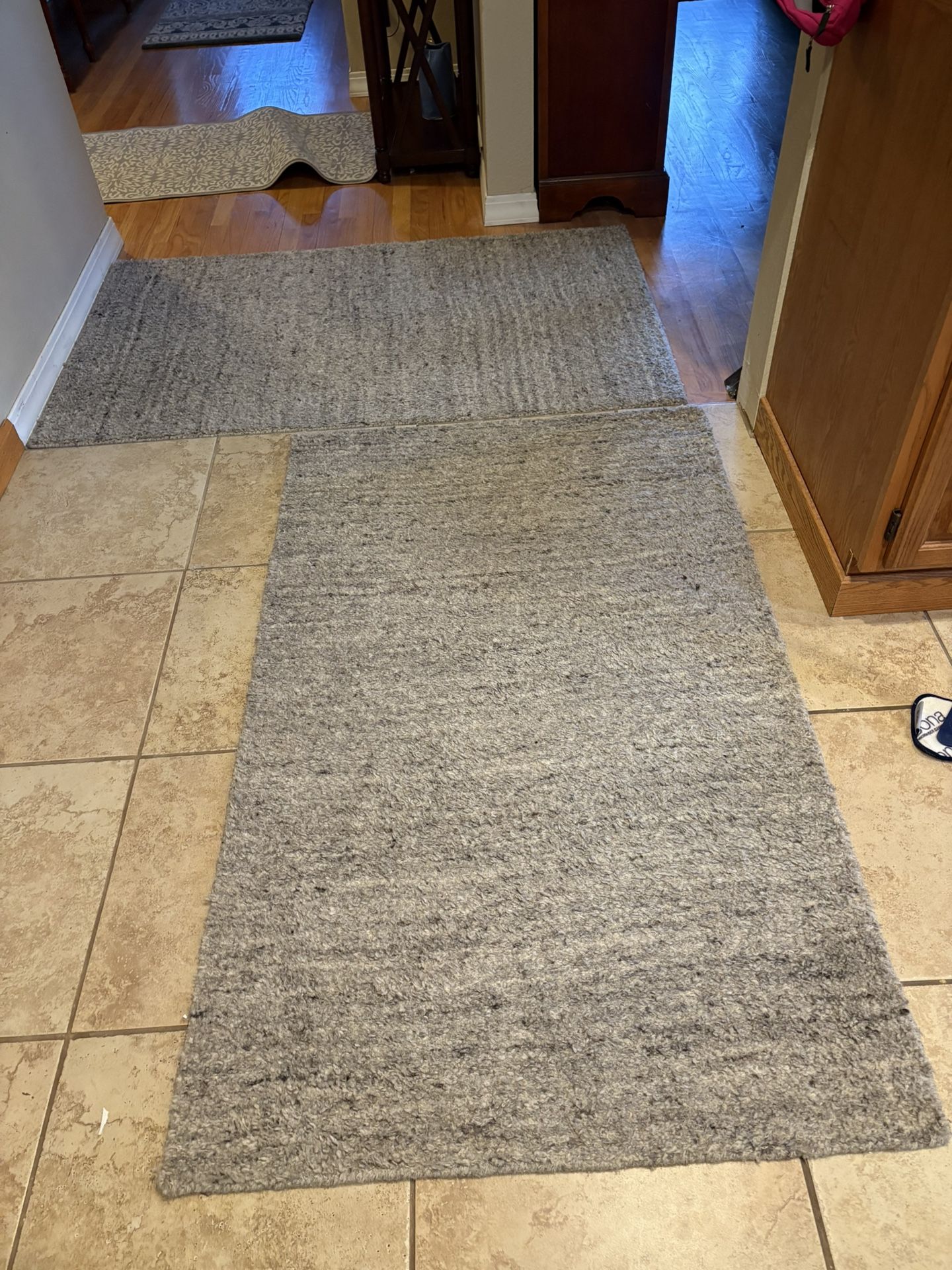 2 Area Rugs