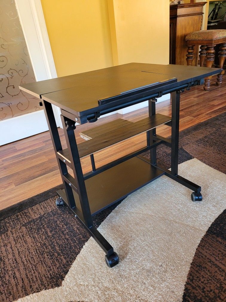 Adjustable Standing Computer Desk On Wheels
