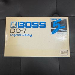 Digital Delay (DD7) Effects Pedal - BOSS