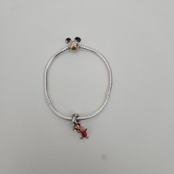 Pandora Disney Bracelet With Piglet Charm 8 Inches New 
