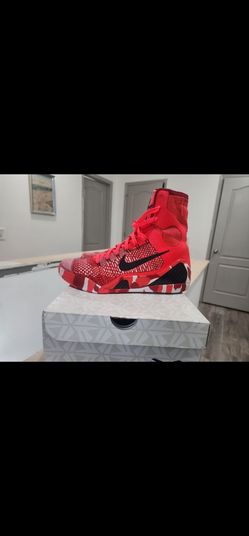 Kobe 9 christmas ds