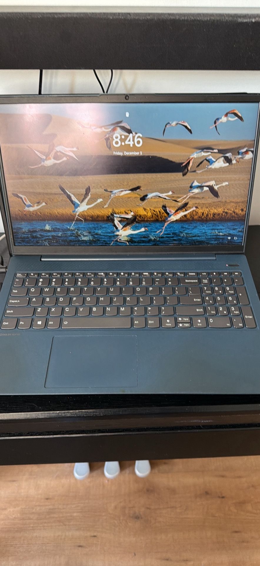 Lenovo laptop Intel i7 or Ryzen 7 processor