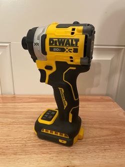 New Dewalt 20V XR 3-Speed HIGH TORQUE Impact Driver (Tool Only Solo Herramienta)