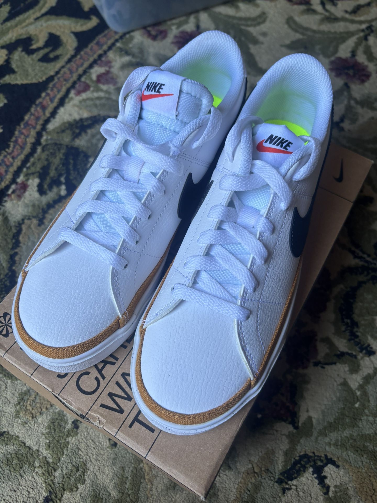 Women’s Nike Shoes