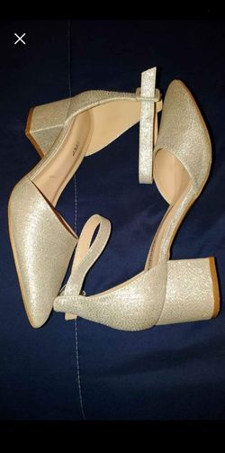 Cute Sparkly Flat  Heels 👠