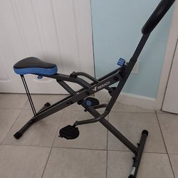 M.AQUINA DE EJERCICIO  PARA SENTADILLAS