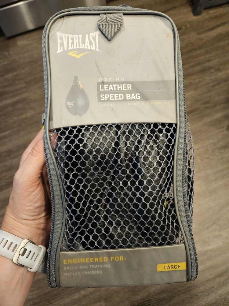 Everlast Leather Speed Bag