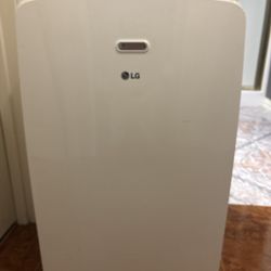 LG Portable Air conditioner 6,500 BTU 