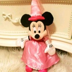 Minnie Mouse Plush New