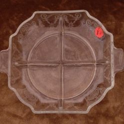 Indiana Glass"Lorain"pattern 4-part divided relish dish
