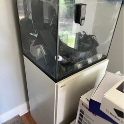 Red Sea Reefer 170 And Light