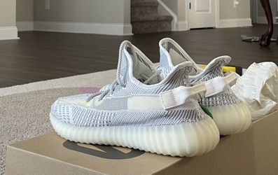Yeezy 350 V2 Static ( Non-reflective) 10.5