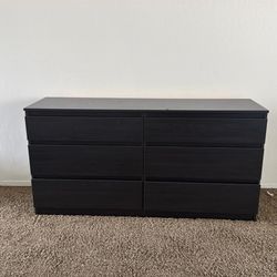 Dresser ikea