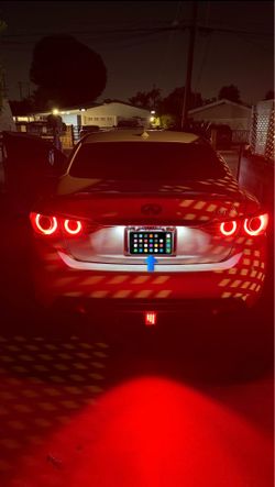 Q50 tail lights
