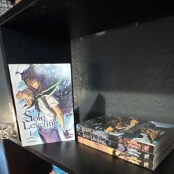 Solo leveling manga volumes 1-4