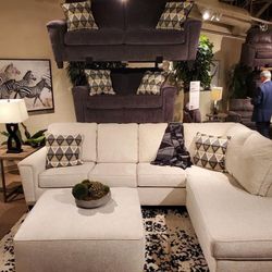 Sectional In Stock For Immediate Delivery 