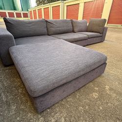 *FREE DELIVERY* Article 4 Piece Sectional 