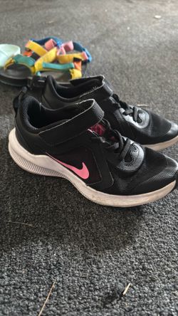 Girls Size 1 Shoes (10 Pairs) Shoe Lot of Tennis Shoes, Sandals, Etc 
