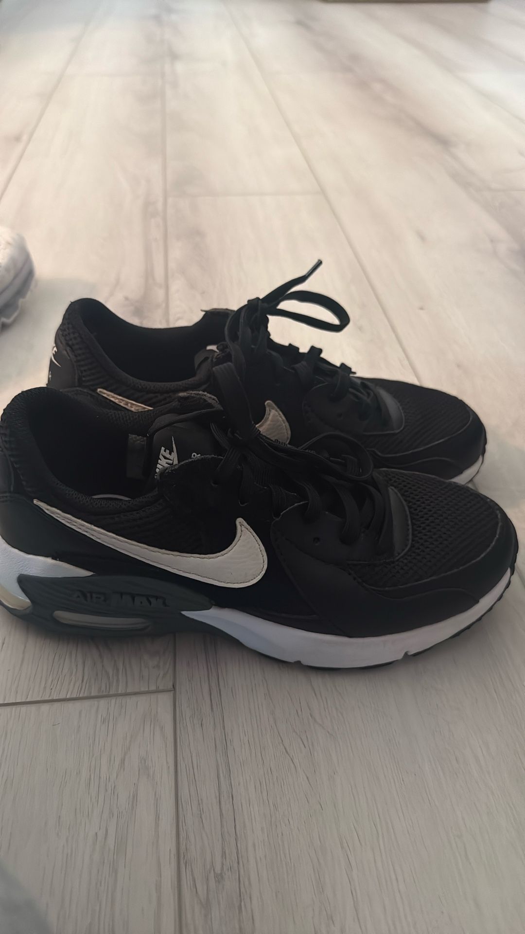 Nike Women’s Air Max