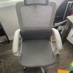 Desk/Gaming Chair