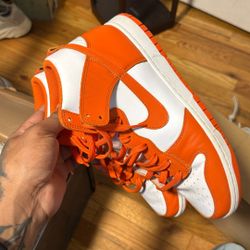 Syracuse Dunks High