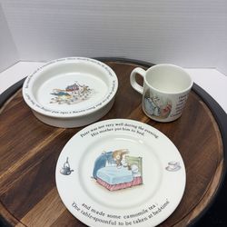 Peter rabbit Wedgwood three-piece nursery set