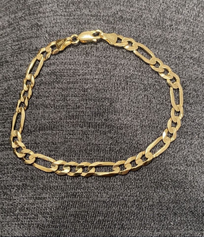 Solid Gold Figaro Bracelet