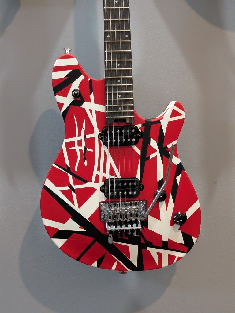 EVH Wolfgang Special Striped - LIKE NEW CONDITION