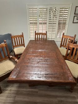 Solid wood Dining Table with Chairs