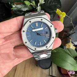 Luxury Wristwear Accessories 