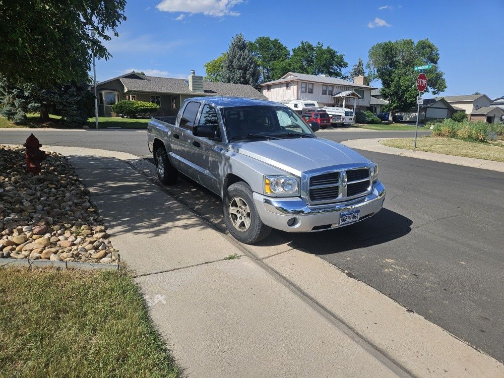 2006 Dodge Dakota